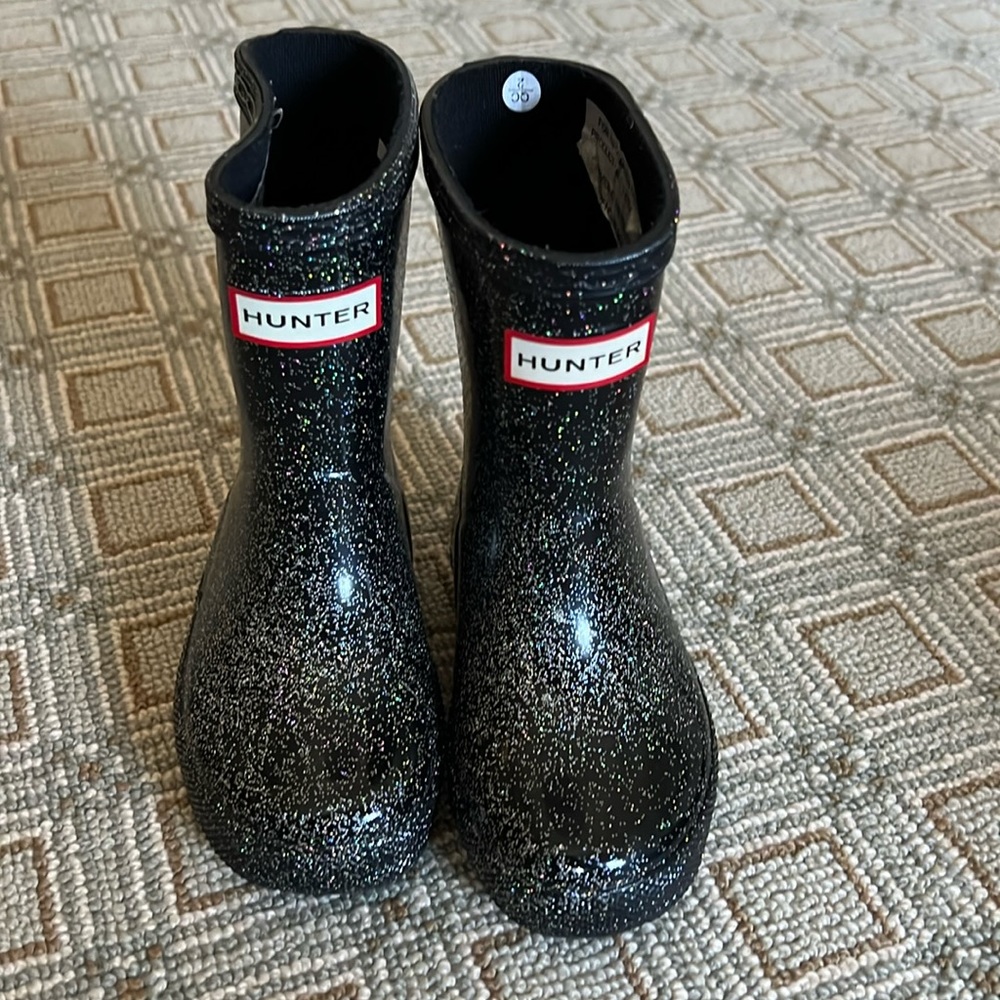 Hunter size toddler 7 rainboots